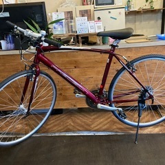 【PRECISION 前後タイヤ・後輪チューブ新品！】アルミフレーム　3×8速　700×28c クロスバイク　ワインレッド