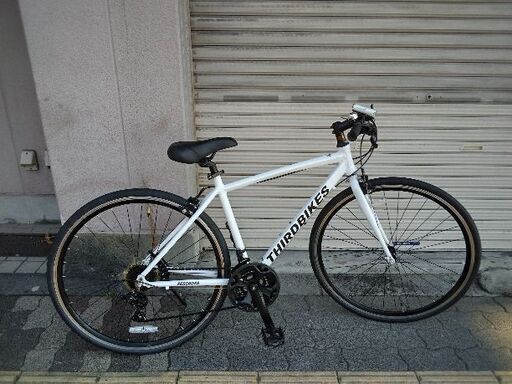 美品☆THIRD BIKES[サードバイクス]700c クロスバイク アルミ/21speed/ホワイト