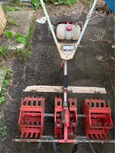 そろそろ終わり　除草機　2台あります！