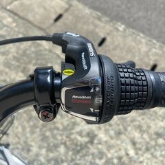 【新品★未使用】　ママチャリ　オートライト　 26インチ　シマノ製6段変速 ホワイト