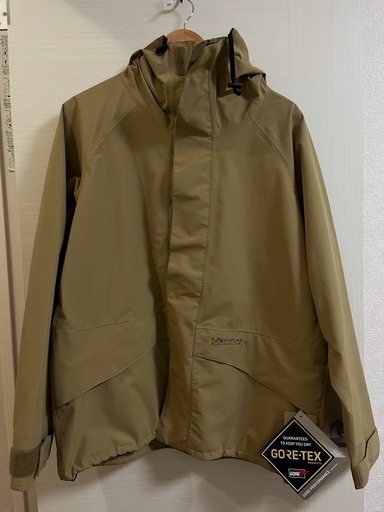 マウンテンパーカー