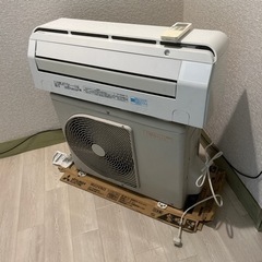 値下げしました！！程度良！設置代金込み！東芝6畳用エアコン。まだまだ現役です！