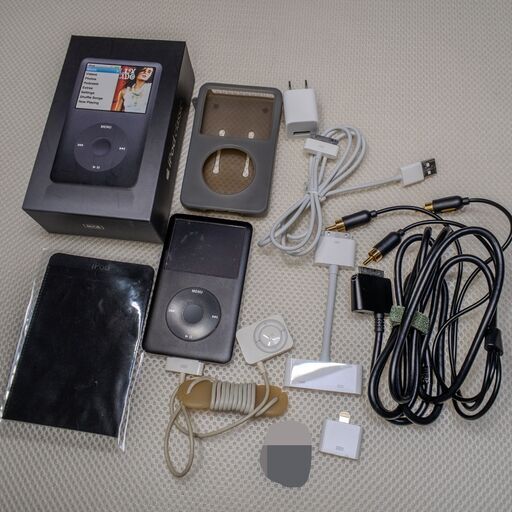 Apple iPod classic 80GB アップル アイポッド クラシック クリックホイール A1238 MB147J/A ブラック おまけ多数あり Bluetooth Dock