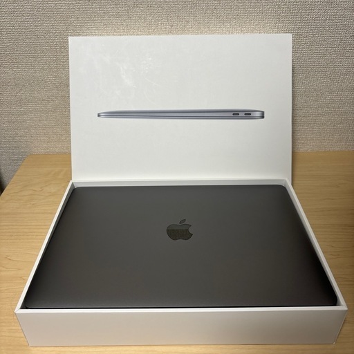 ノートパソコン M1 MacBook Air 2020, 8GB, 256GB