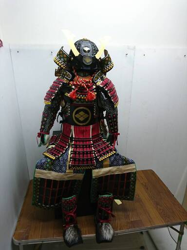 五月人形武田菱 鎧 平台飾り 鎧飾り　甲冑　侍　武具　戦国　武士