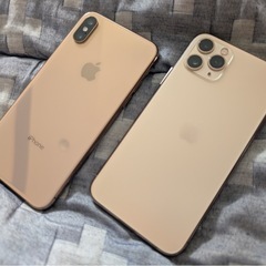 iPhoneXs  256GB　25000円