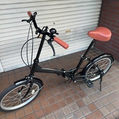 ☆美品☆20インチ 外装6段変速付き折り畳み自転車 ブラック  