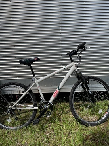 コールマン　Colemanクロスバイク白26インチ