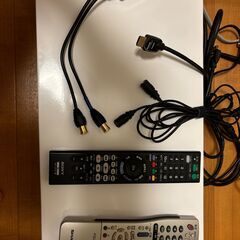 37型SHARPテレビ　ソニーBlu-ray HDDレコーダー 2TB テレビ台　三点セット