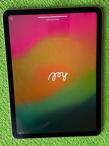 【超美品】Ipad Air 第5世代　256GB WiFiモデル iPad Pro マジックキーボード Apple アイパッド 超美品】Ipad Air 第5世代 256GB WiFiモデル iPad Pro マジック