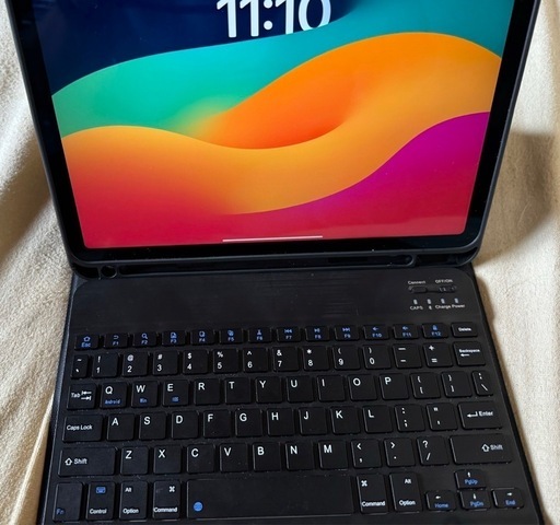 【超美品】Ipad Air 第5世代　256GB WiFiモデル iPad Pro マジックキーボード Apple アイパッド 超美品】Ipad Air 第5世代 256GB WiFiモデル iPad Pro マジック