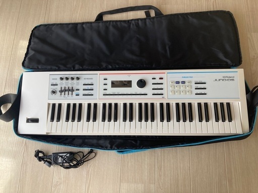 東京都・千葉県シンセサイザー(電子ピアノ) Roland JUNO-DS61W+専用ソフトケース セット