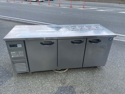 ■中古品 パナソニック業務用コールドテーブル冷蔵庫 SUR-K1861SA 425L 2016年 ホテルパン付き キャスター付き 動作問題なし■