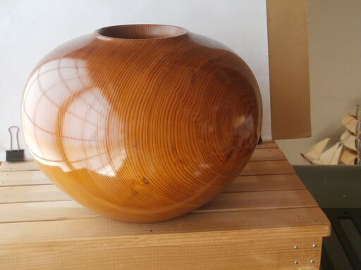 屋久杉の花瓶　大きめ