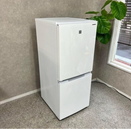 2021年式　高年式⭐️SHARP 2ドア冷蔵庫 152L