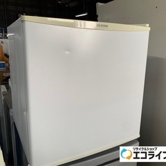 2017年製　アイリスオーヤマ　1ドア冷蔵庫　45L IRR-45-W