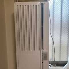 【他サイトで購入検討中の方います】2019年製窓用、窓付けエアコン(説明書、窓枠、長窓用延長枠セット)