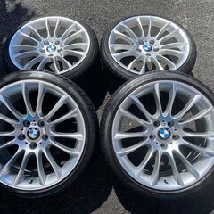 スタッドレス 溝はあるけど古いです