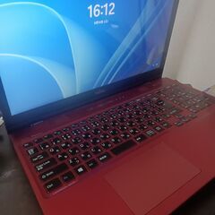 富士通赤 高性能Core i7搭載 高速SSD240G メモリ大容量8G 薄型スリム 