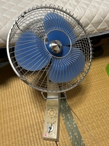 昭和レトロ　壁掛け扇風機　ナショナル