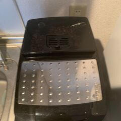 DeLonghiコーヒーマシン：Magnifica S