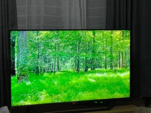 今だけ30,000円に値下げ　9/14 22時に泉区か南町田で　新品同様　ハイセンス　43インチ4Kテレビ　43U7F ②