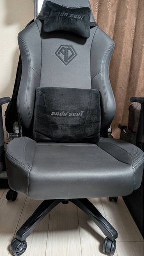 【ほぼ新品】ゲーミングチェア ブラック　 2024年6月購入 人気機種 えなこCM ゲーム デスクワーク オフィス テレワーク