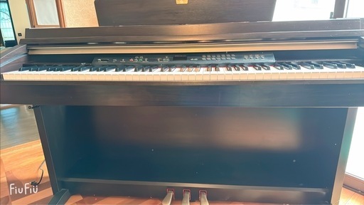 YAMAHA電子ピアノ、自動演奏付き