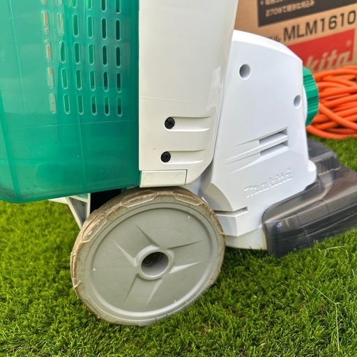 電動芝刈機 ワンシーズンのみ使用