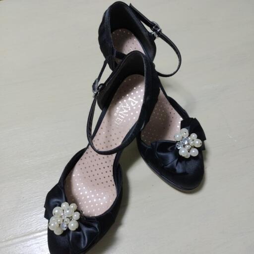 可愛い❤パーティー用パンプス　23cm　パールリボン脱着可能　美品です