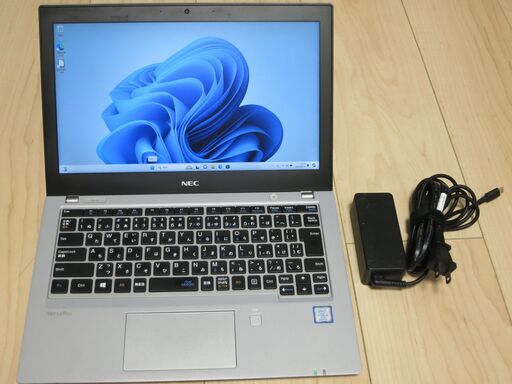 【intel第8世代i5・4コア8スレッド・フルHD】NEC VersaPro VKM17B-4【メモリ8G・Windows11・オフィスソフト付】