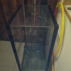 アクリル水槽　　８ミリ厚　　