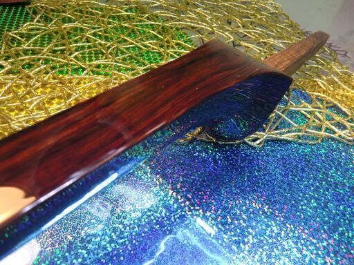 限定特価 B1現品販売 24.000円 沖縄三線紫檀棹 スンチー塗 自作で良い