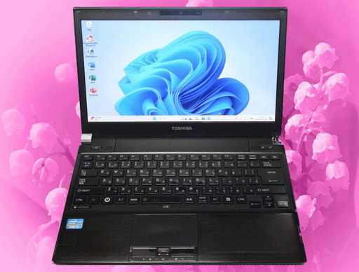 【安心・安全・3年間無料保証】東芝 薄型 Webカメラ搭載 新品SSD256GB \u0026 640GB オフィス2021