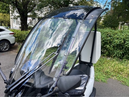 トリシティ125sec1j 後期型 屋根付き