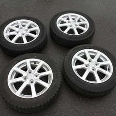 値下相談】 スタッドレスタイヤ 175/65R15 4本セット 超バリ溝！ガリ傷 