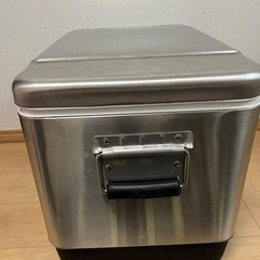 イグルー　IGLOO ステンレスクーラーボックス
