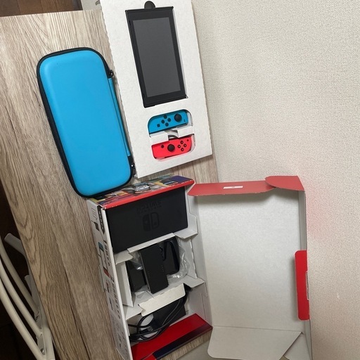 （値下げ）Nintendo Switch ➕　ケース付き