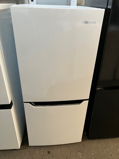取引場所 南観音 K2409-293 Hisense 130ℓ冷蔵庫 2018年製 HR-D1302 汚れキズあり 動作確認済み