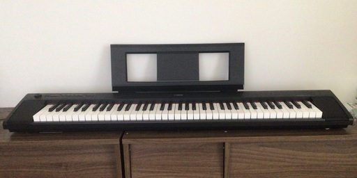 YAMAHA 電子ピアノ