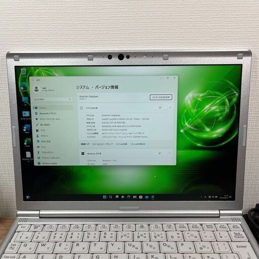 お買い得品＞08178 軽量 Panasonic レッツノート CF-SV7 8GB/SSD256