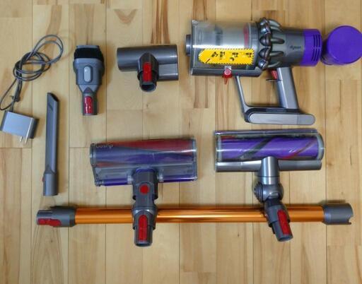 ※ジャンク品※　DysonV10　フラッフィ