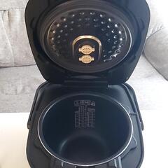 ★数回使用のみ★半額★銘柄炊き 圧力IH 10合炊き★低糖質★2022年購入★圧力IH 銘柄炊き 一升 アイリスオーヤマ 低糖質 10合炊き 炊き分け 糖質抑制 圧力IH炊飯器 玄米 おかゆ 無洗米 玄米 早炊き おしゃれ 大容量 1升炊き 新生活 銘柄炊き ジャー炊飯器 十合 一升 炊飯ジャー RC-PD10