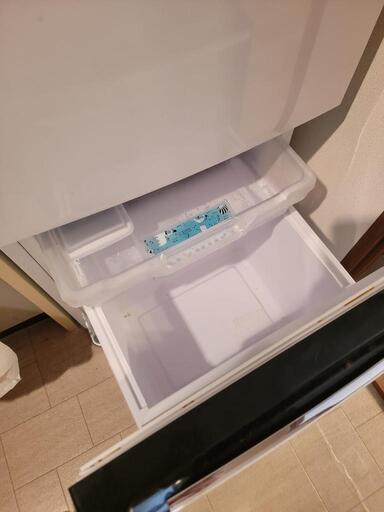 値下げ交渉あり【2025年製】SHARP冷蔵庫❗️使用期間一年未満保証書あり