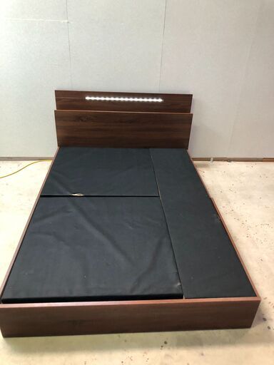 ダブルベッドフレーム　コンセント　照明 引出し 付き　0915-2