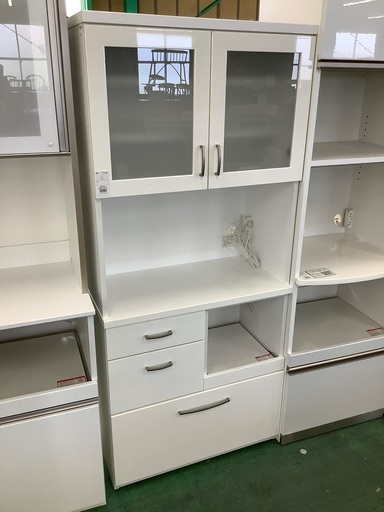 家具ならトレファク吉川店！！ ニトリ　レンジボード　ホワイト