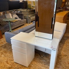 ☆最大40％OFFセール開催☆ 9/22.23.,24 9/28.29Pamouna ドレッサー 白基調 ホワイト パモウナ　鏡台