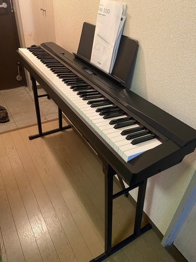 電子ピアノ　CASIO　PX330 専用取付けスタンド付き