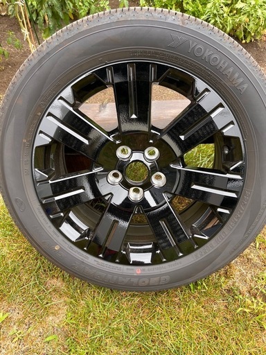 新車外し デリカD5 Chamonix タイヤホイールセット 送料込 2024年製 新車外し】ミツビシ デリカD:5 シャモニー 純正 18in 7J +38