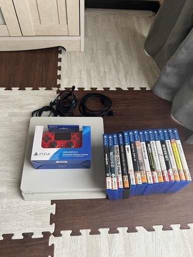 ps4本体、ps4コントローラー、カセットなど